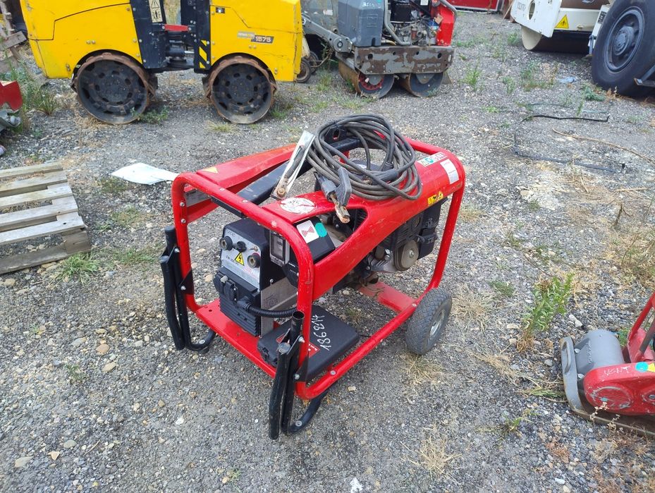 Generator cu aparat de sudura incorporat profesional