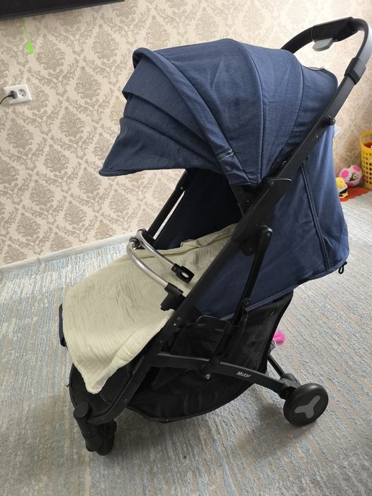 Продам детскую коляску