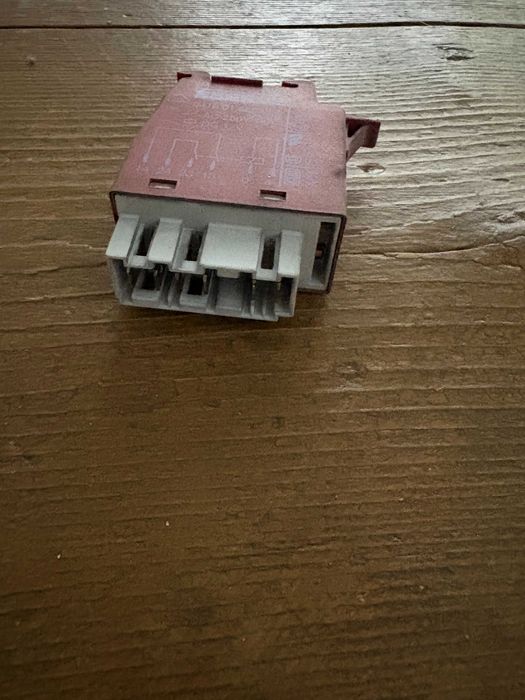 Releu incalzire Miele heater relay original Eberle 3493494