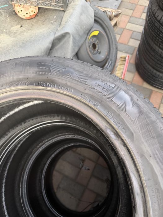 Продам шины 255 55 r18