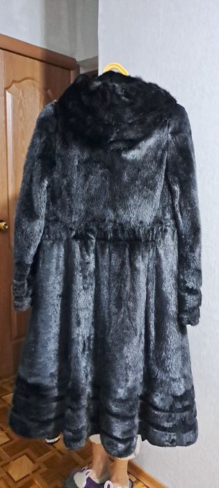 Продаётся шуба норковая