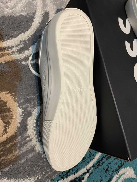 BOSS Sneakers- Aiden Tenn nr 44