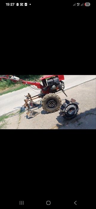 Мотоблок сотилади холати зўр