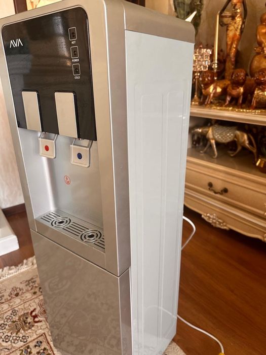 Кулер для воды