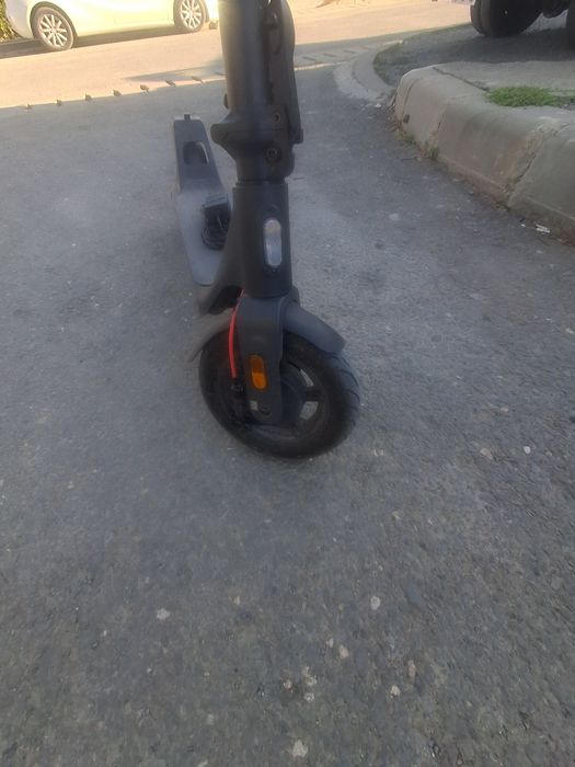 Trotineta XIAOMI 4 LIFE ( CA NOUA )