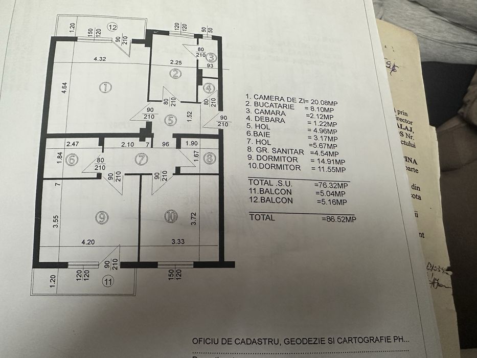 Apartament 3 camere decomandat