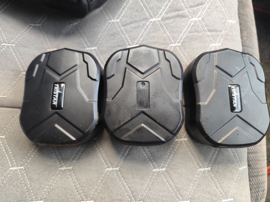 GPS трекер на машине