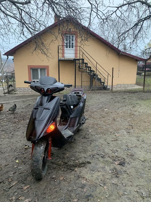 Vand scuter 49 cc defect urgent