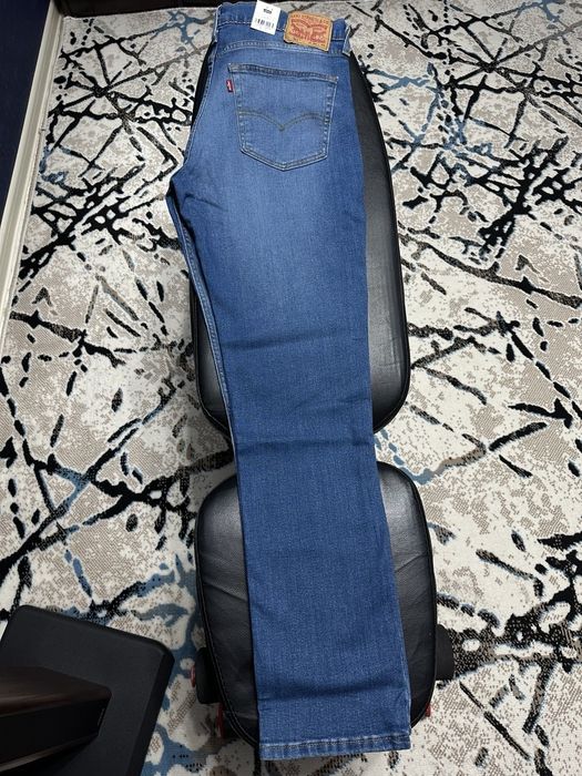 Джинсы Levi's 511 slim fit.p.-36/34.