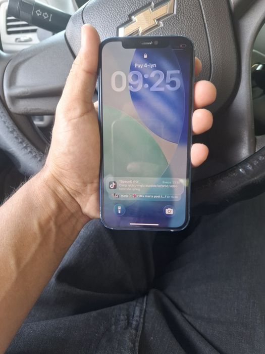 Iphone 12 64 gb ochilmagan