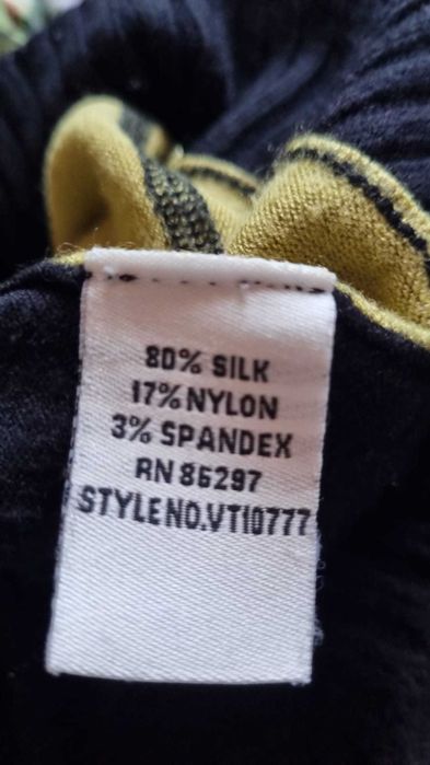 Pulover elegant, 80% matase tricotata, tricot dens, elastic, marimea L