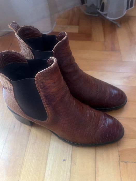 Естествена кожа боти