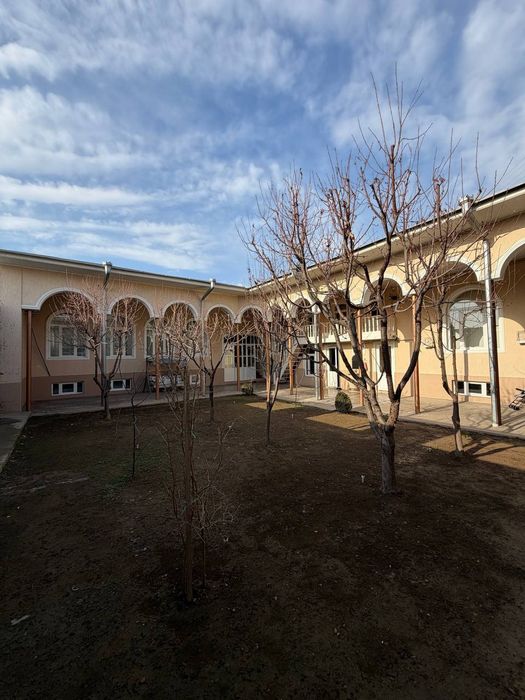 Участок в Комолон махалля 5.5 соток комнот-14 в хорошем ремонт