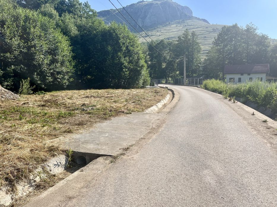 Vand teren 700mp, intravilan in Valisoara, Alba !!