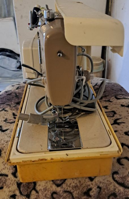 Vand masina de cusut Privileg