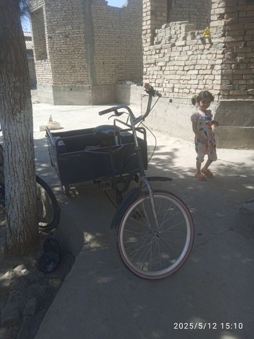 3 bolonli velosipet sotiladi