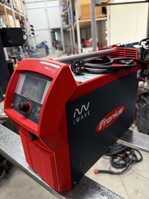 Aparat de sudura TIG AC/DC - Fronius iWave 230i