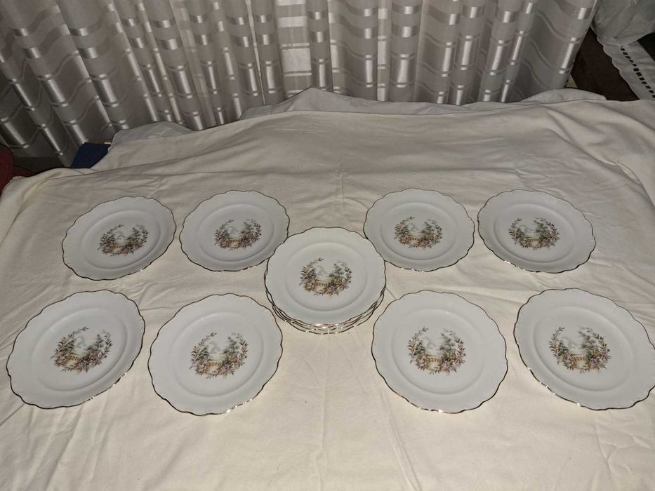 set serviciu farfurii portelan Bavaria Schuman 12 persoane 43 piese