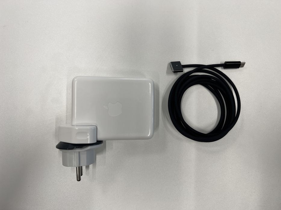 Macbook M3 Pro 16 32ОЗУ/512SSD