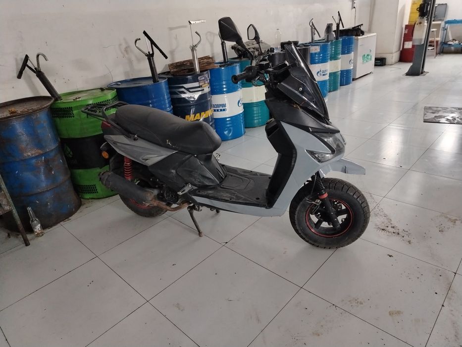 Скутер Самурайма сондаи