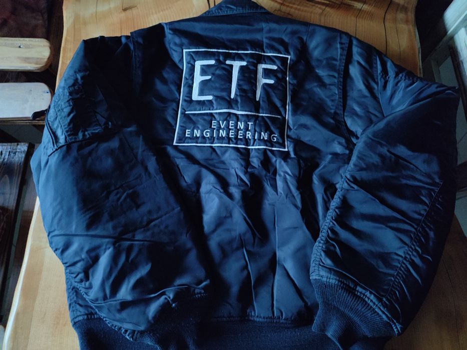 Оригинален пилотски бомбър Army industries CWU Delta cold weather яке