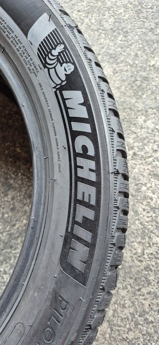 4 anvelope iarna ca noi Michelin 235/50/19,dot 2020/2022.Pret/bucata.