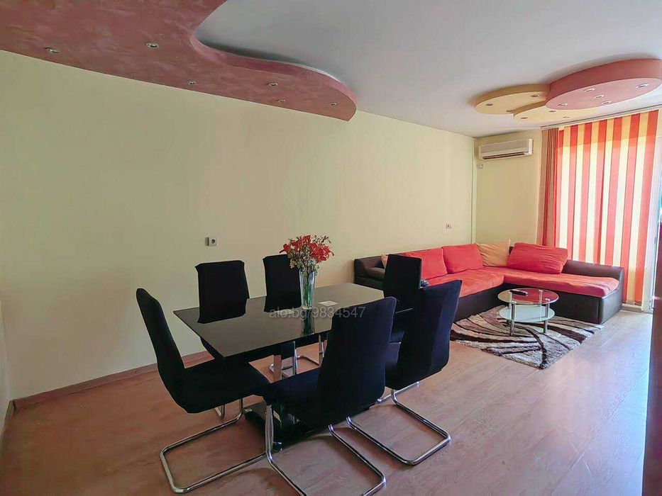 Продава се Четиристаен апартамент в Бургас, Изгрев - 105 кв.м за 1685 €/кв.м - Снимка #1