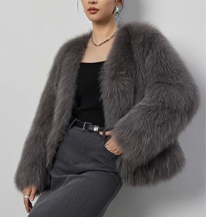 Продается женское полушубка