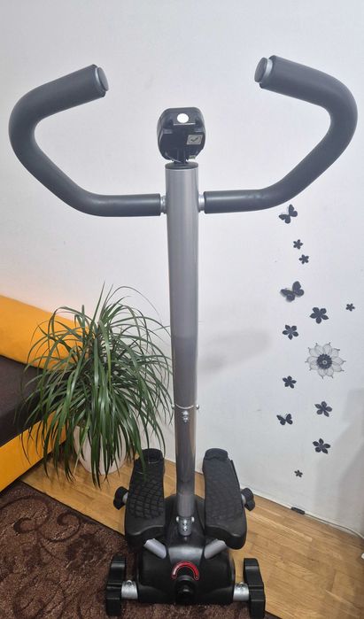 Степер с дръжки Insportline