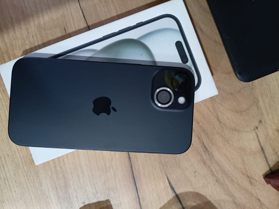 Айфон 15 на 128гб