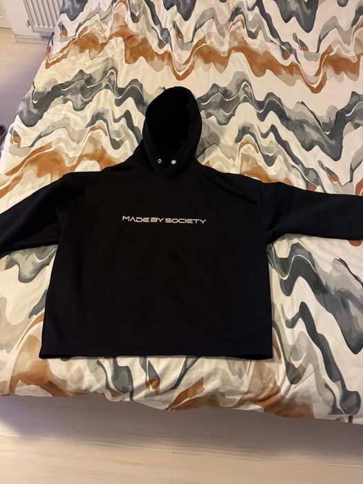 De vânzare Made by society