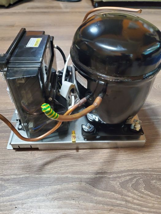 EMBRACO инверторен компресор  с R290