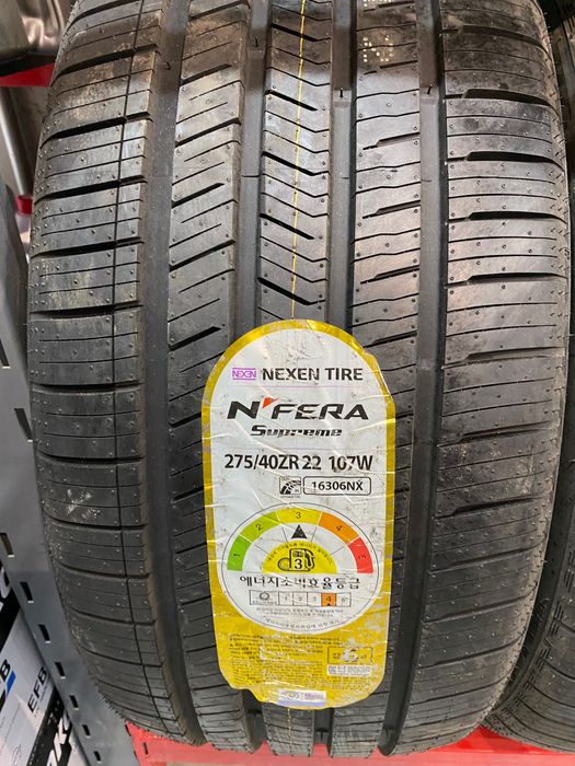 Nexen NFera Supreme  275/40R22