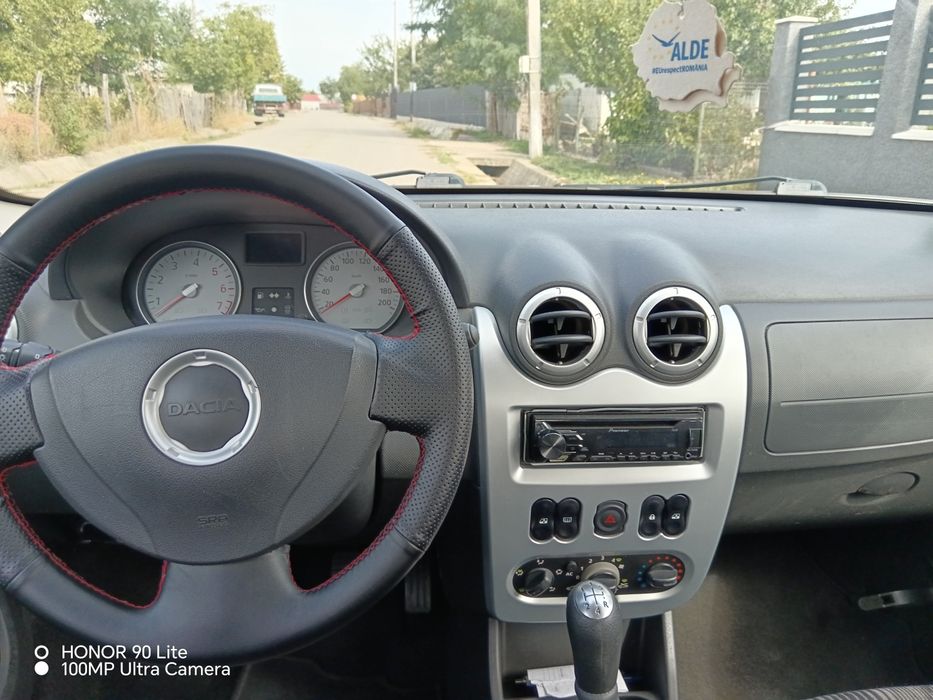 Dacia Sandero 2010