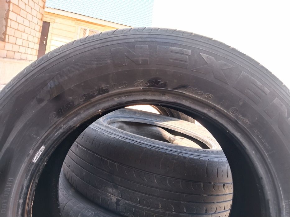 Шины летние 215 65  r16