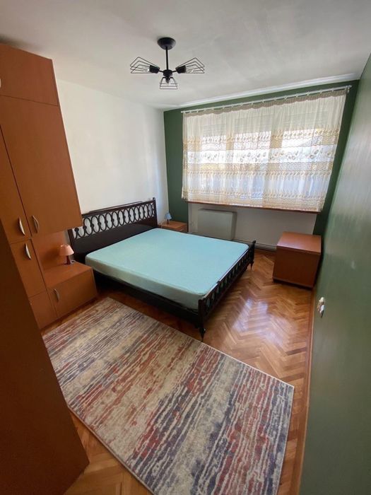 Apartament de inchiriat