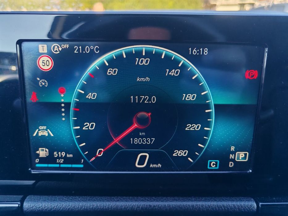 MERCEDES-BENZ A-Class 2020 — imagine 5