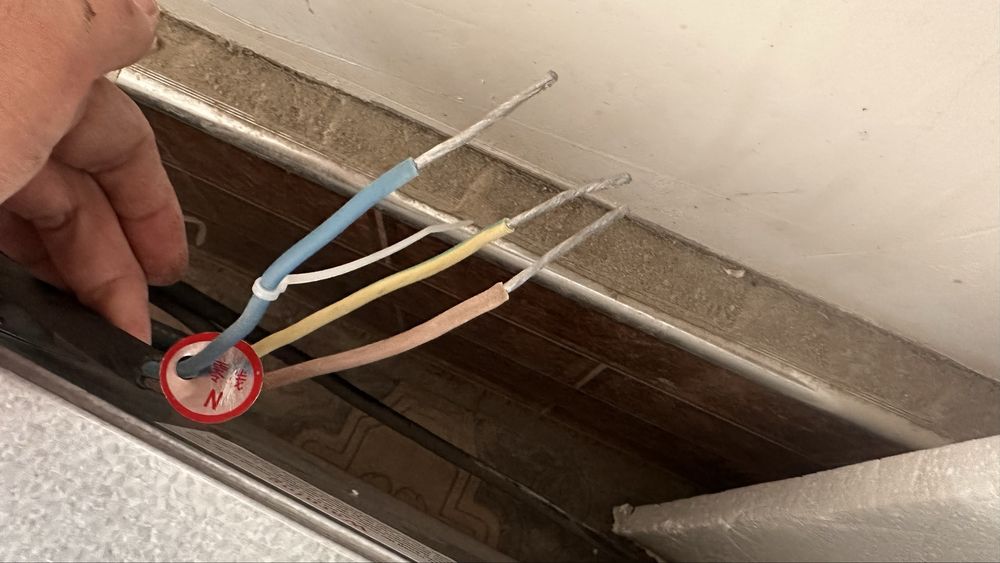 Elektr pechka sotiladi