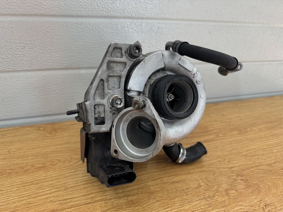 Продавам турбо за бмв 2д 163к.с  Е87/Е90/91