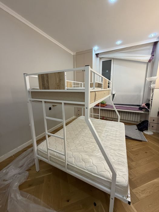 Продам двухъярусный кровать