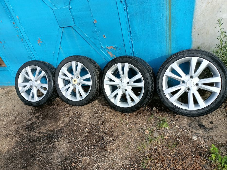 Продам диски с резиной