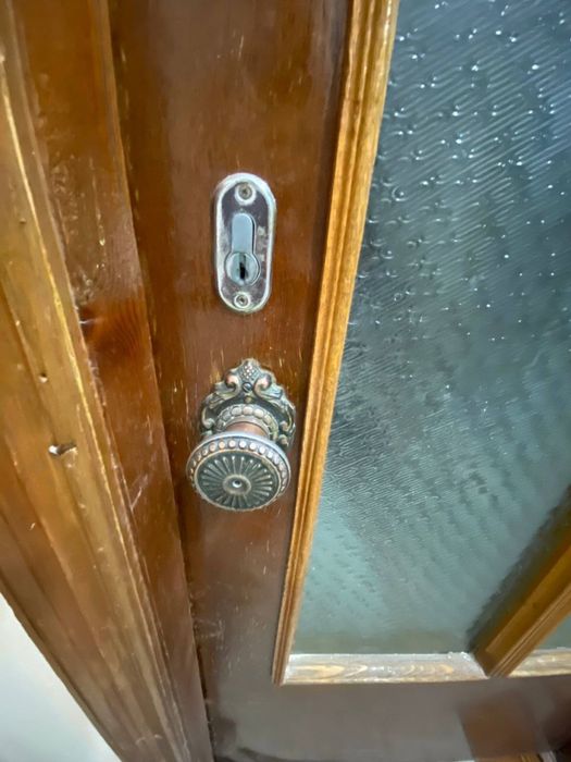 Продаются дубовые двери с СССР