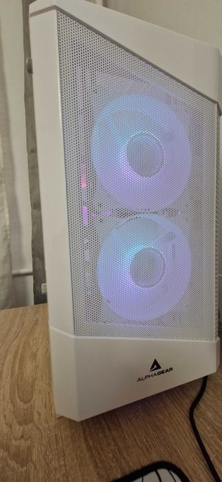 Gaming PC WHITE | RTX 5060 8GB Ryzen 5 5600 32GB DDR4 RAM 1TB SSD NVMe