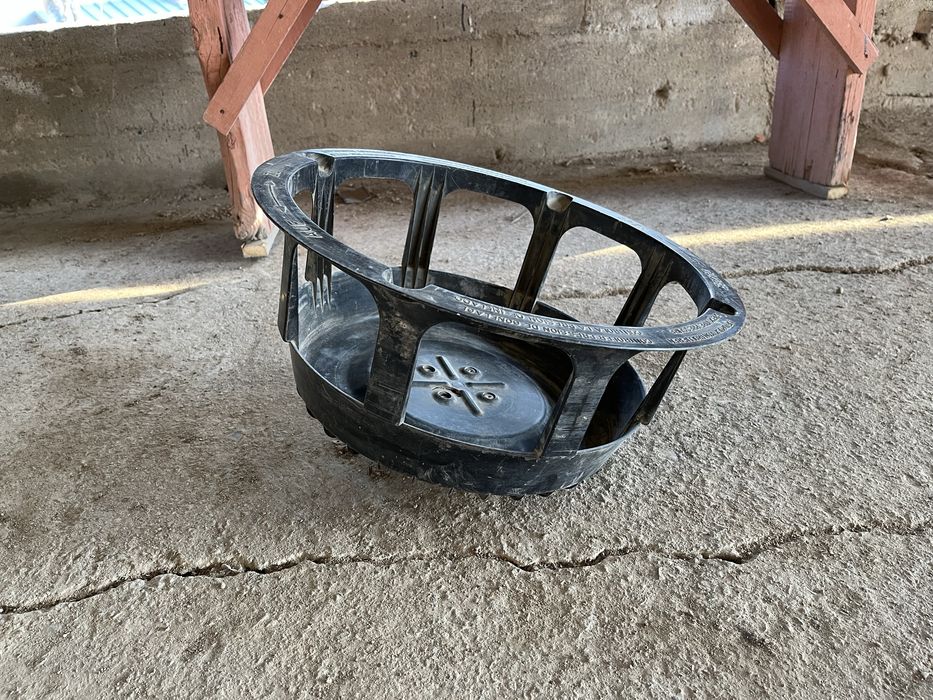 Продам крепление на запаску