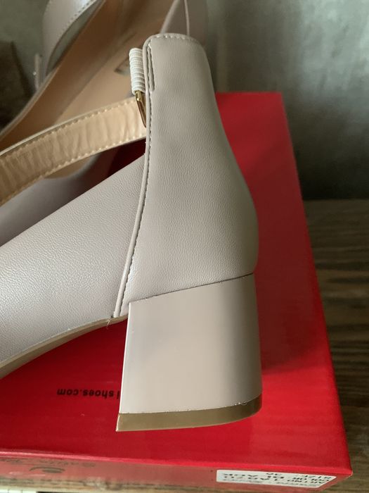 Туфли женские