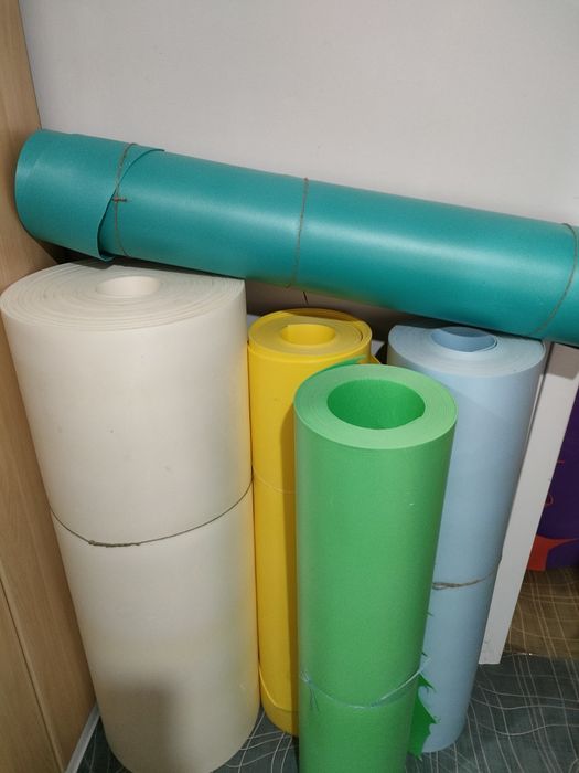 Продам Изолон в рулонах