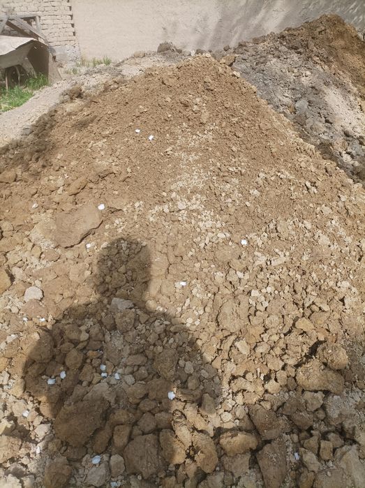 Toza tuproq 1 Kamaz chiqadi 150000 ming so'm