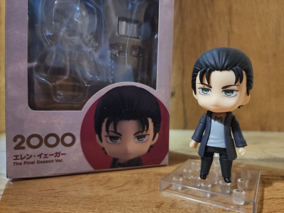 Фигурка Эрен и Леви из аниме Атака титанов / Eren Yeager / Levi