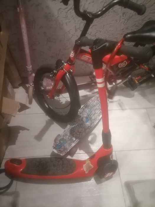 Продам самокат, срочно