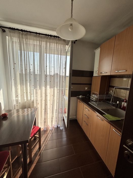 Apartament 3 camere, Tractorul — fotografia 1